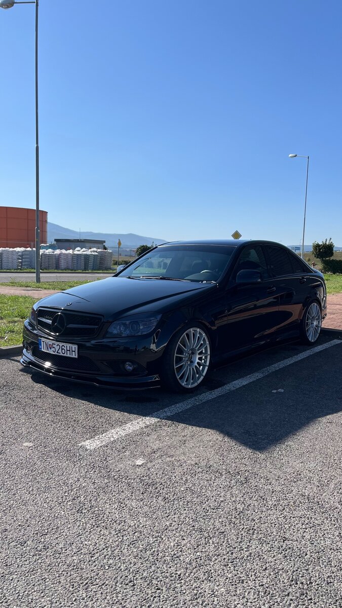 Mercedes Benz w204 C350 - 8