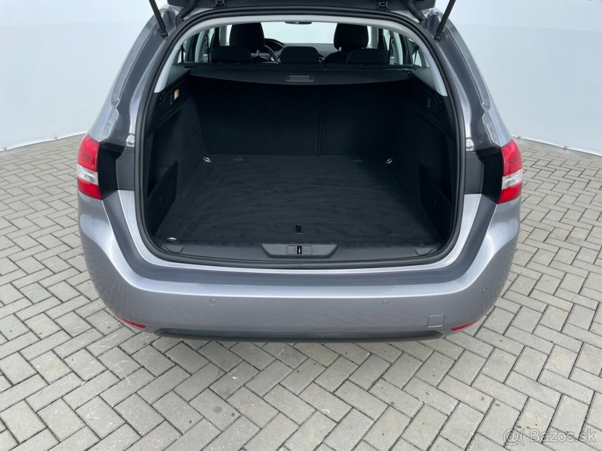 Peugeot 308 II SW 1.2PT 81kW Navi Apps - 8