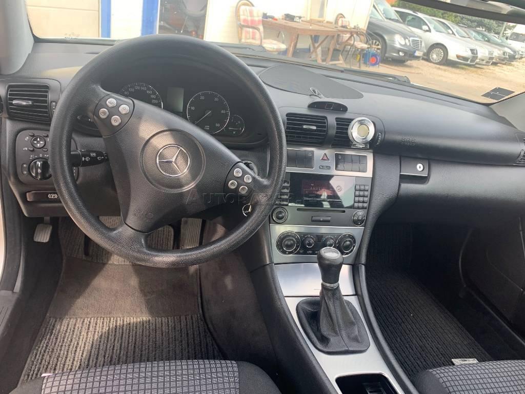 rozpredám: Mercedes triedy C model w203 C Sportcoupe 220 Cdi - 8