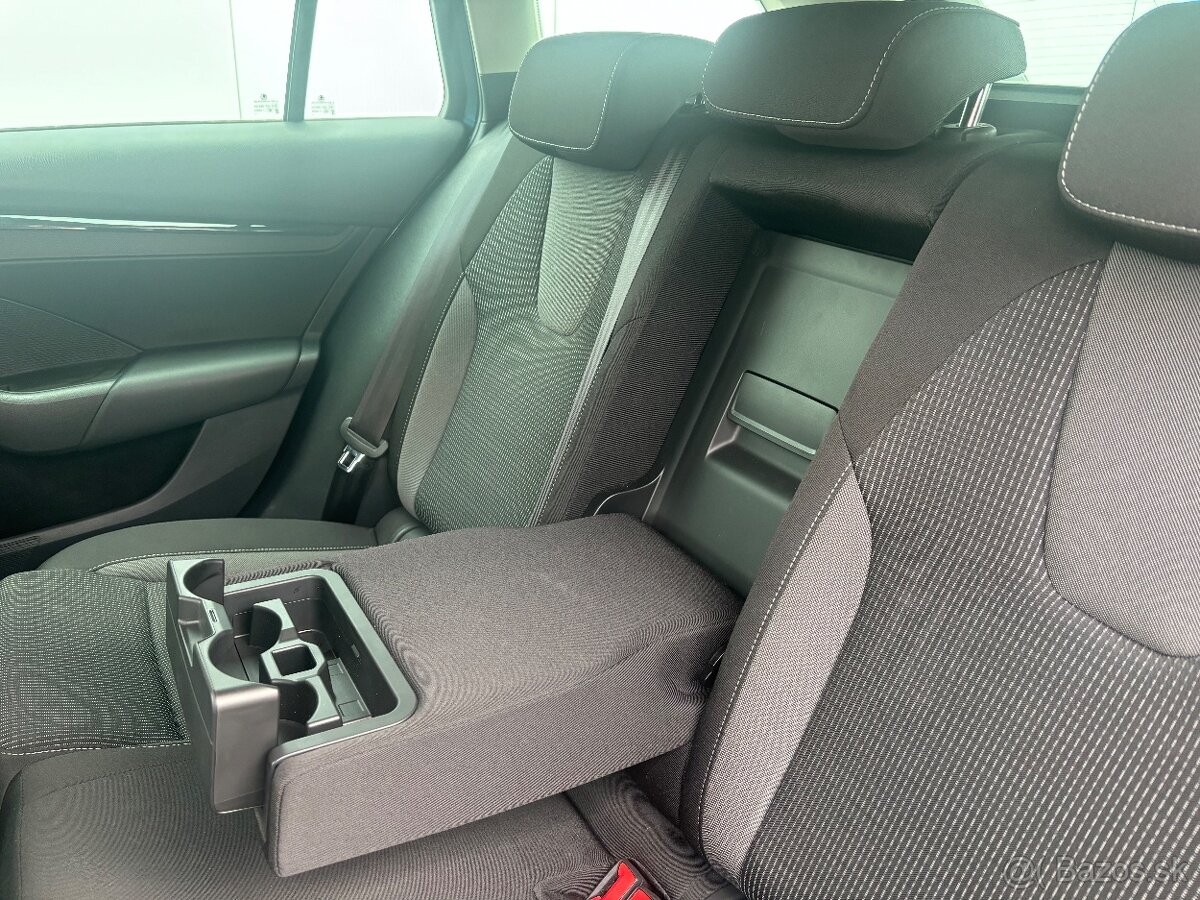 Škoda Octavia 4 - 8