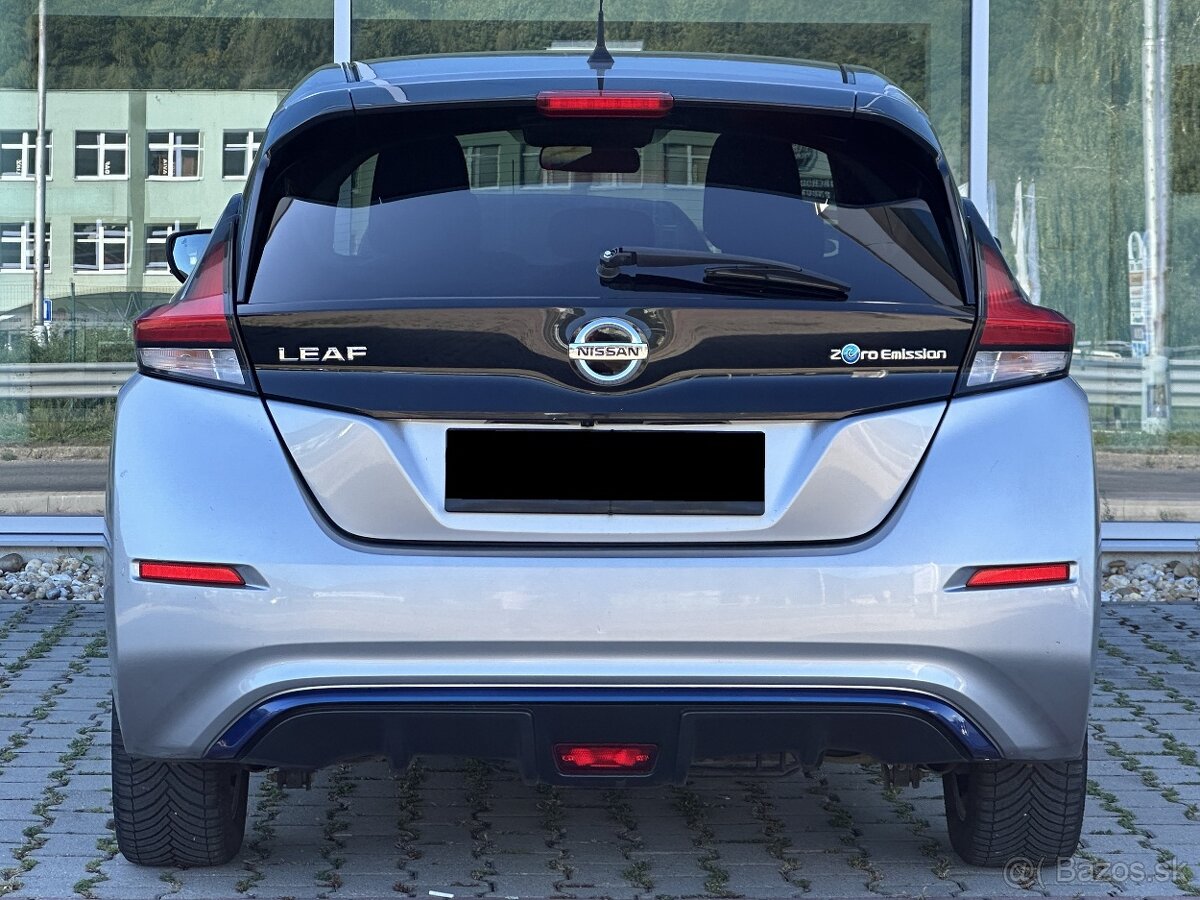 NISSAN LEAF 40 kWh N-CONNECTA - ELEKTRO 110 kW 150 ps 31TKM - 8