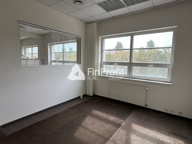 Administratívny priestor na prenájom - 43,05 m2, Tomášikova - 8