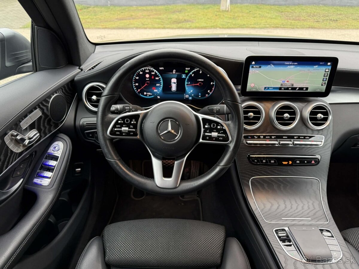 Mercedes-Benz GLC SUV 220 d 4MATIC A/T - 8