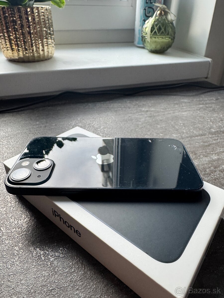 Apple iPhone 13 128GB Midnight - 8