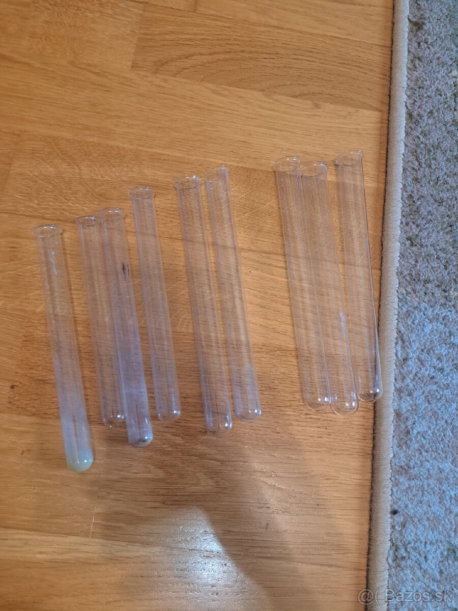 Rôzne laboratórne sklo - 8