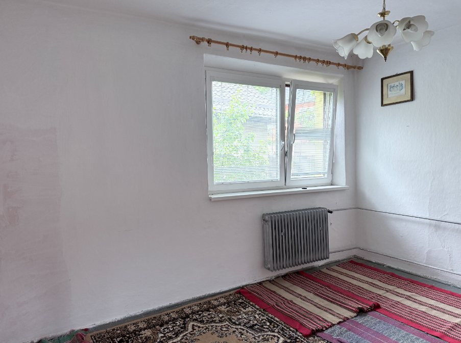 Starší rodinný dom Lietava - 8