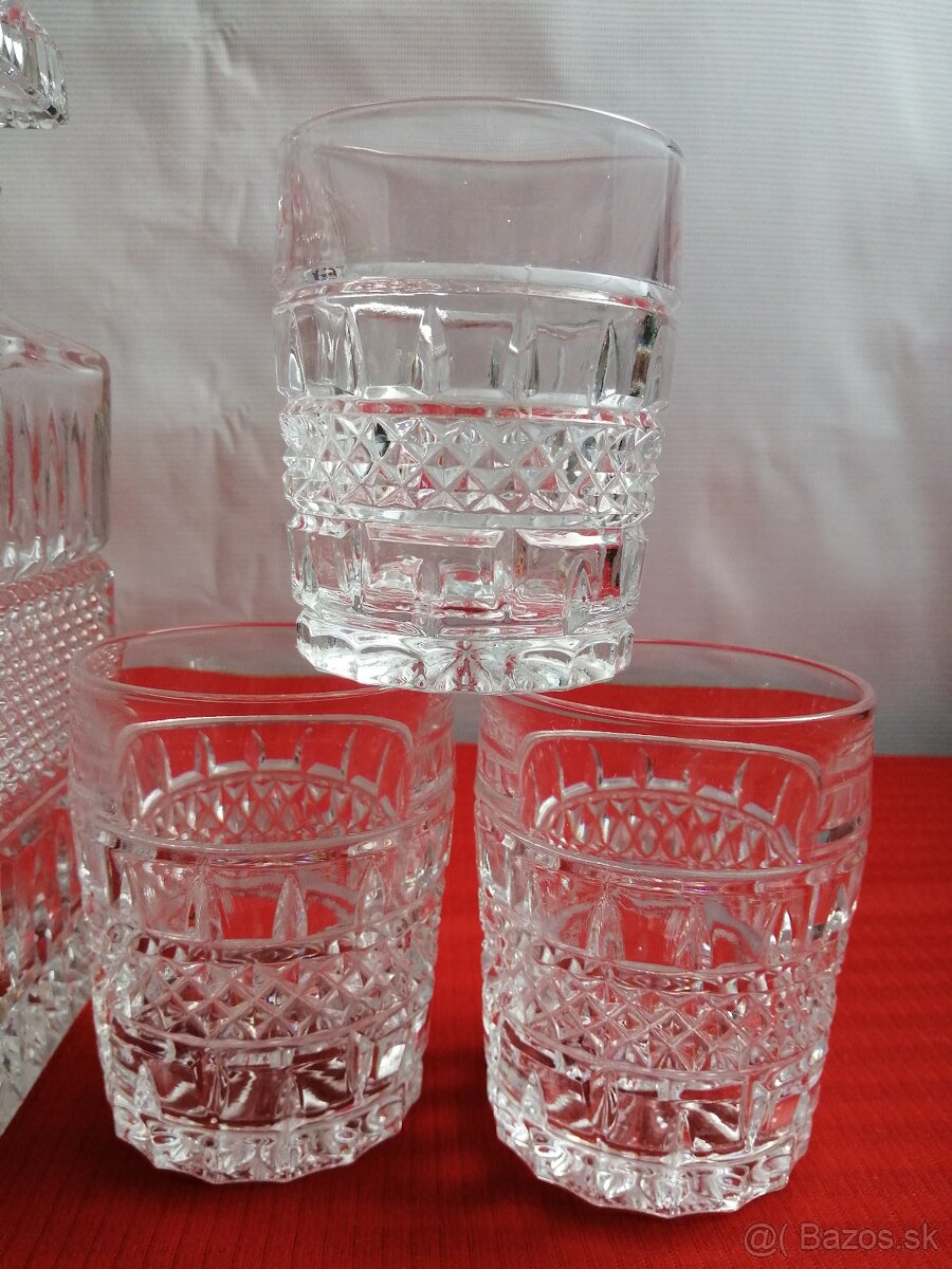 WHISKY KARAFA s pohárikmi - 8