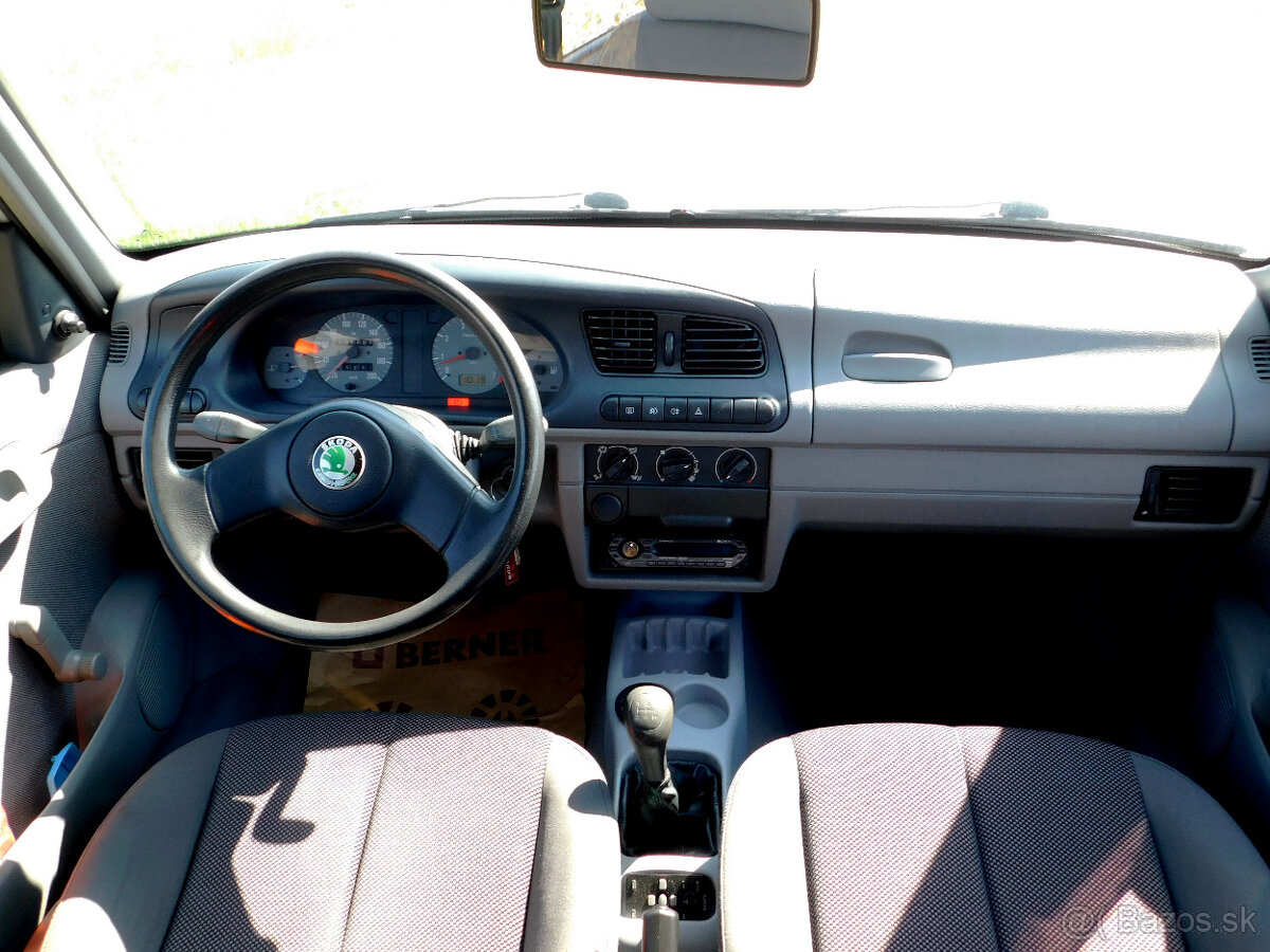 Škoda felicia 1.6i 55kW LX - 8