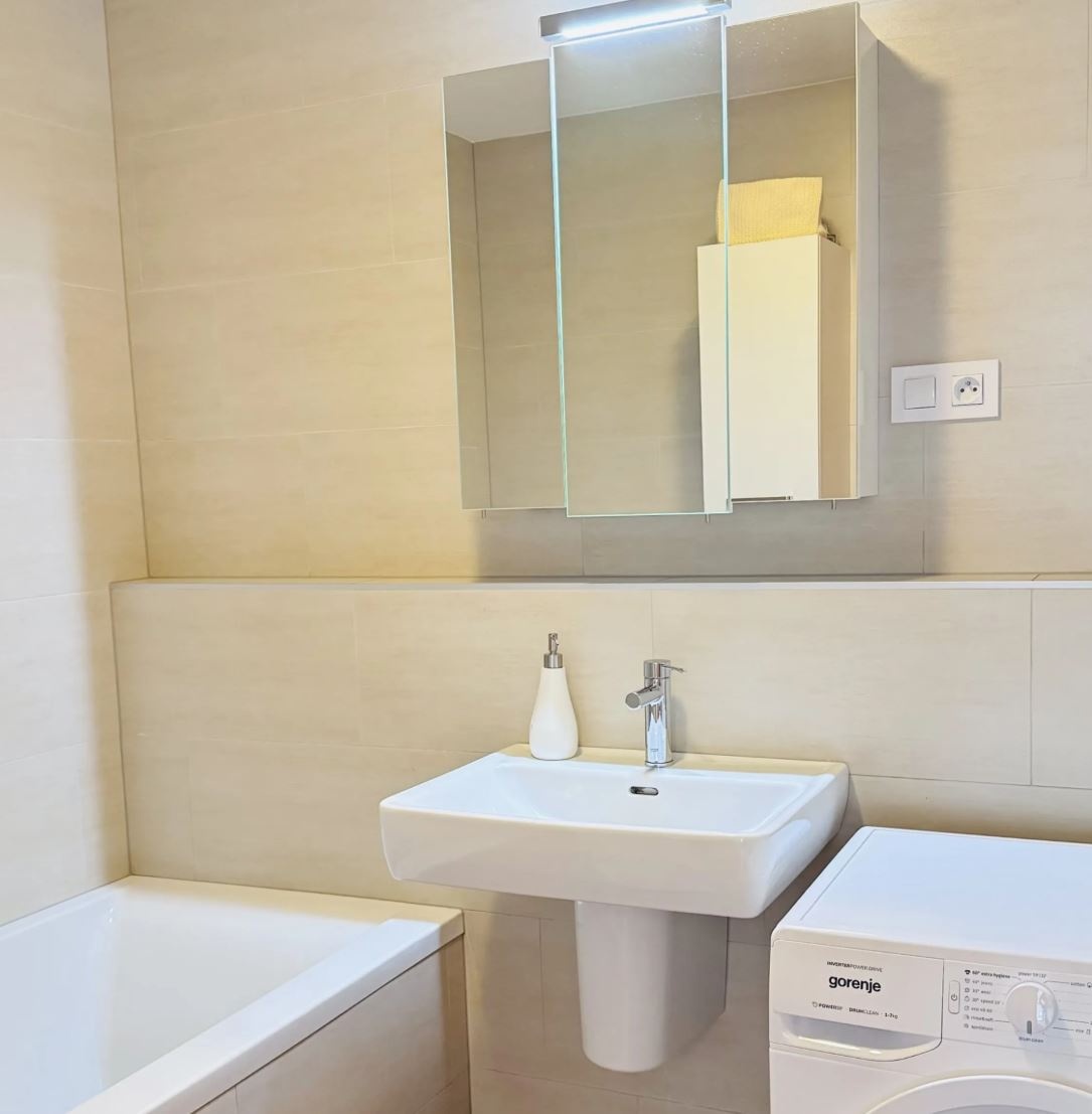 BA IV. Na prenájom 3 izbový byt pri Cubicone - 8