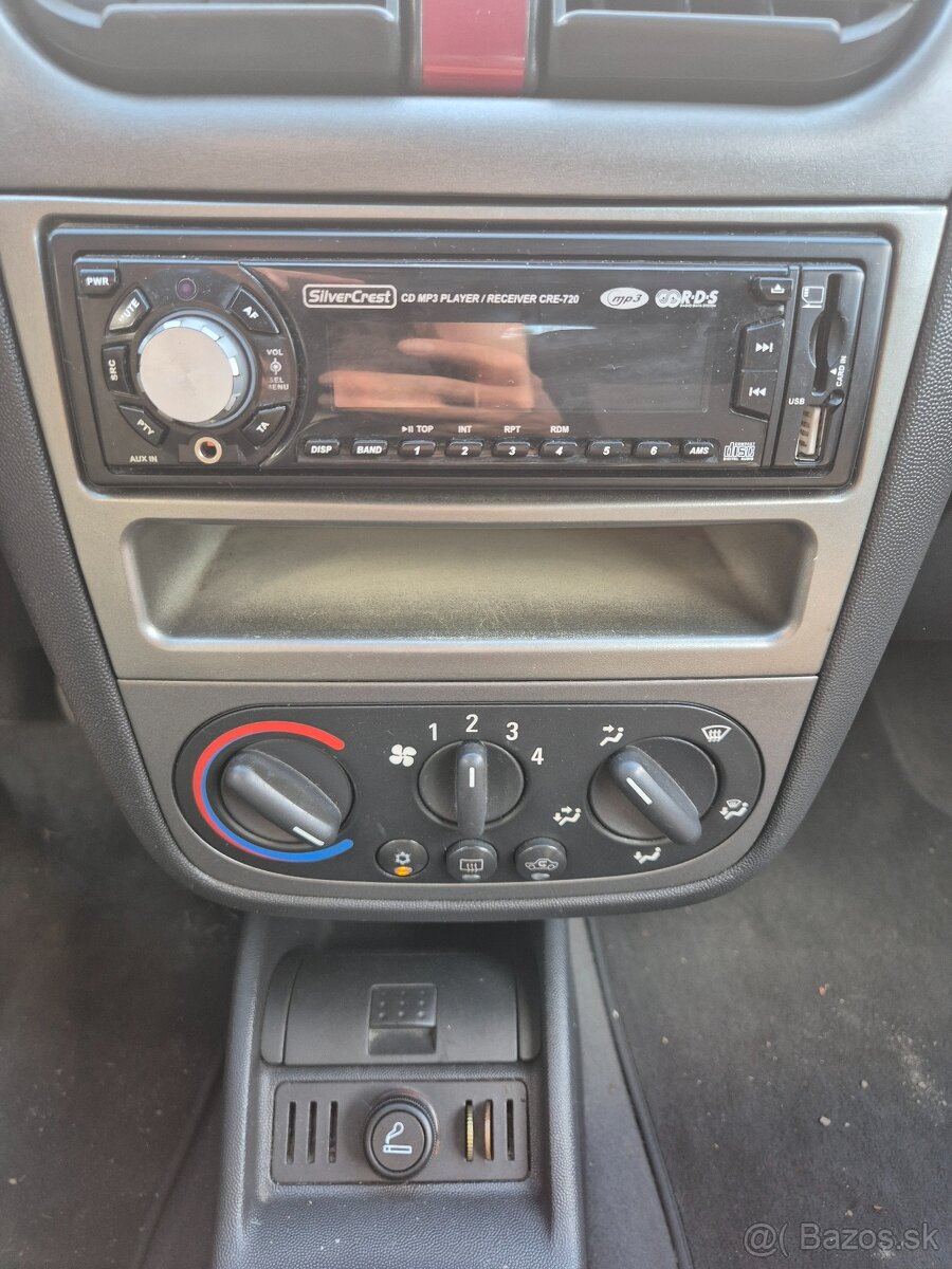 Opel Corsa 1.3 CDTI - 8