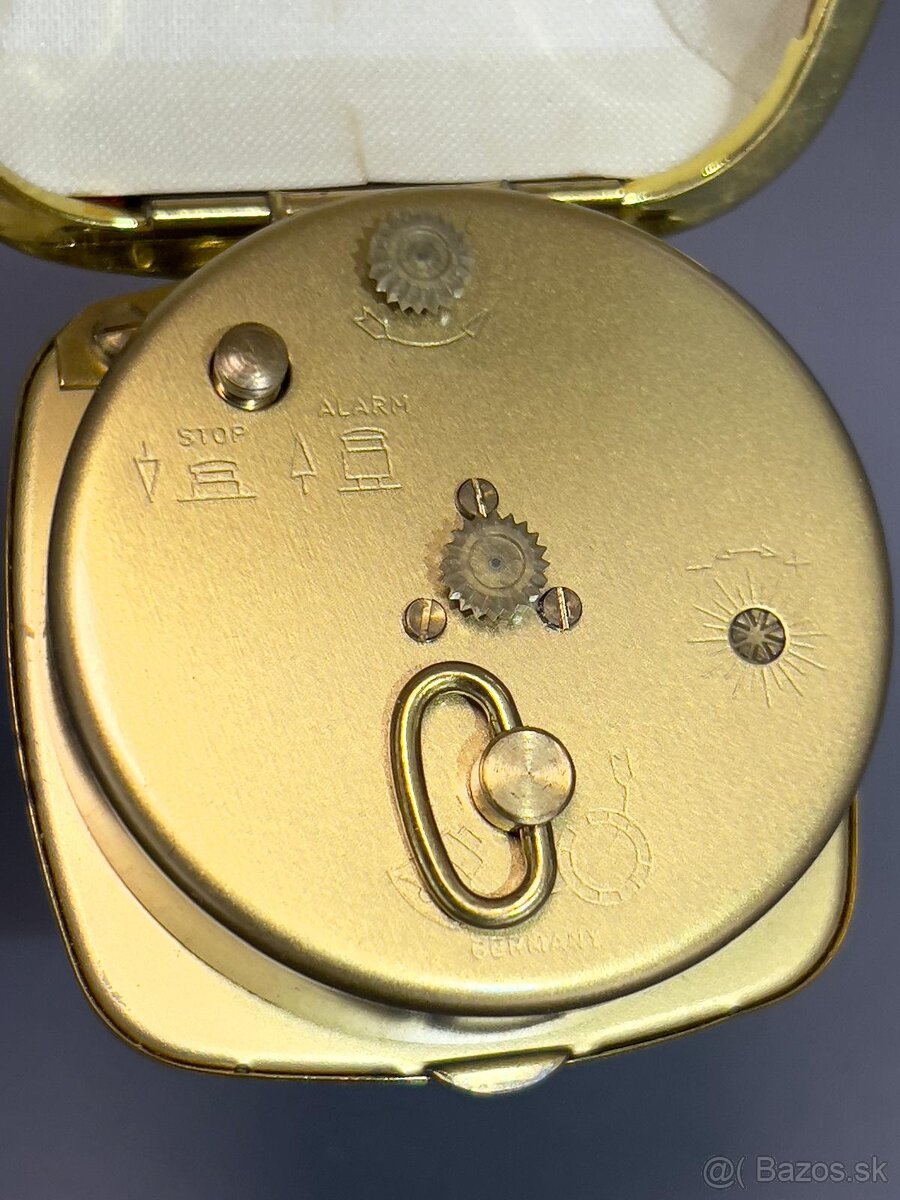 Cestovné hodiny - 8