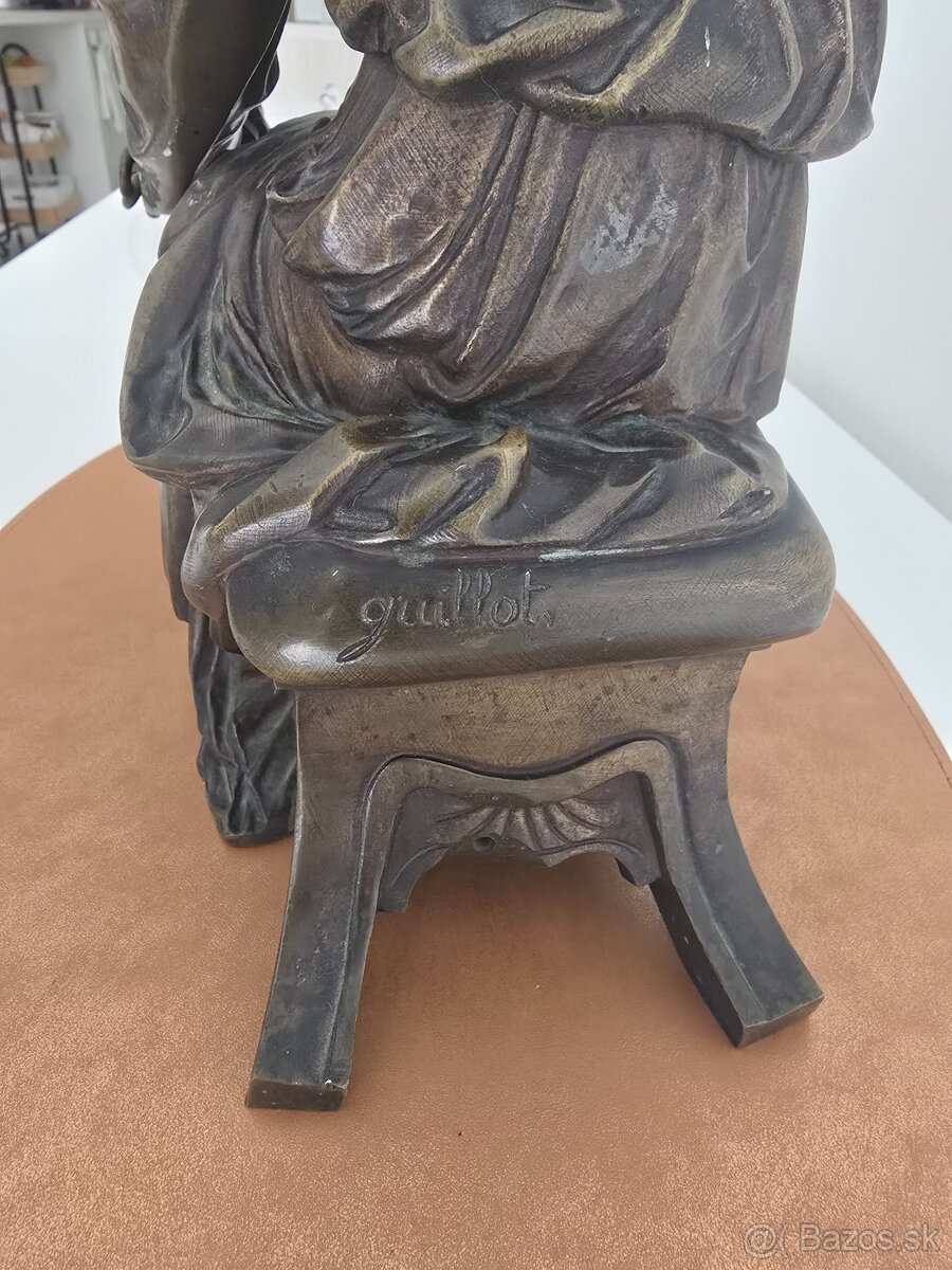 bronzová socha svätého Petra. - 8