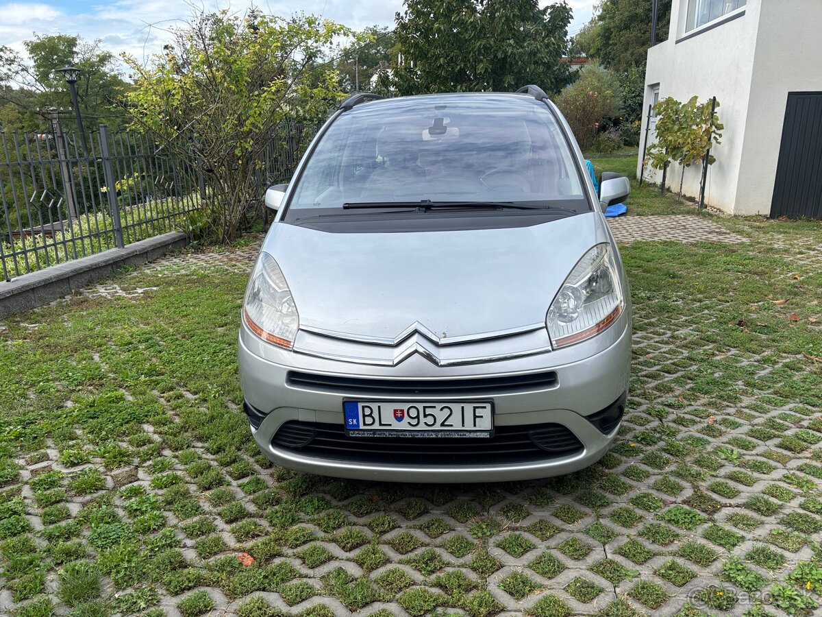 Citroen C4 Picasso 1.6Hdi automat 7 miestne - 8