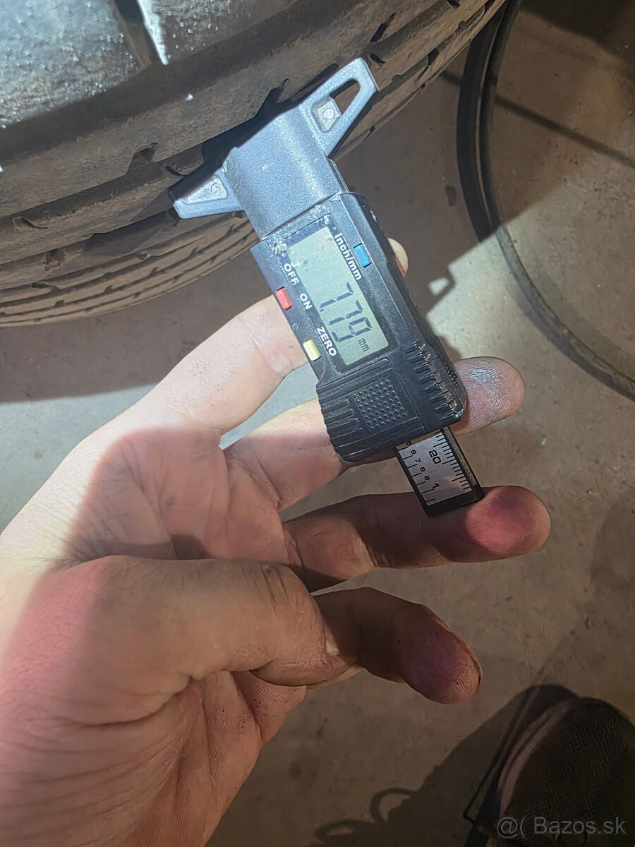 225/50 R17 W – RunFlat – Continental + Goodyear Eagle NCT5 ( - 8