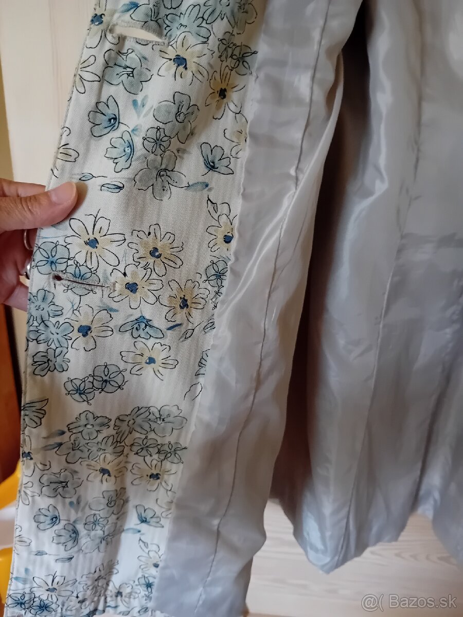 Dámsky extravagantný kabatik - 8