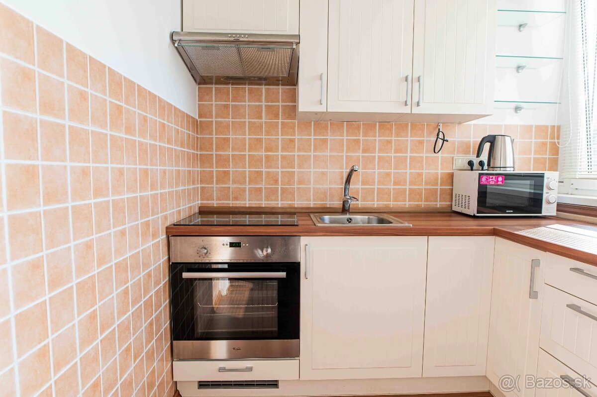 Realitný kancelária REALADR s.r.o. - 8