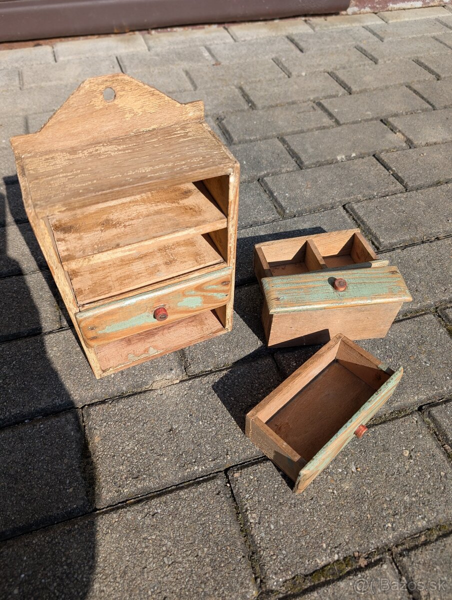 Vintage drobná komoda - 8