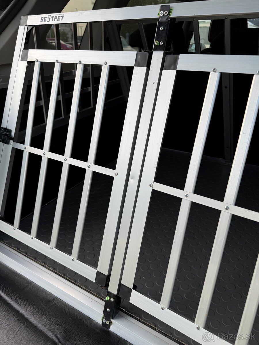 Prepravná klietka do auta - 8