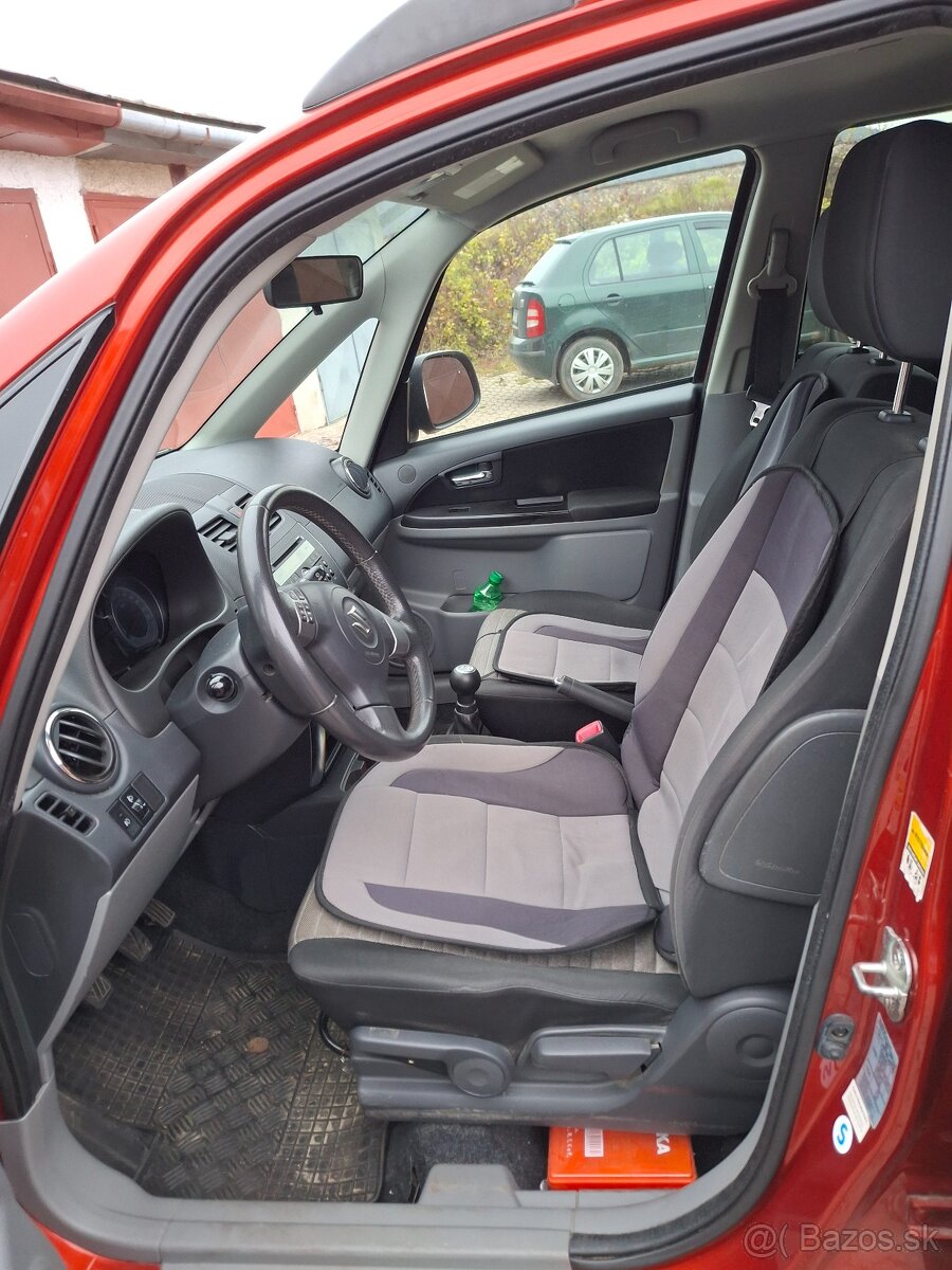 SUZUKI SX4 , 1,6, 88kW, 2010 - 8