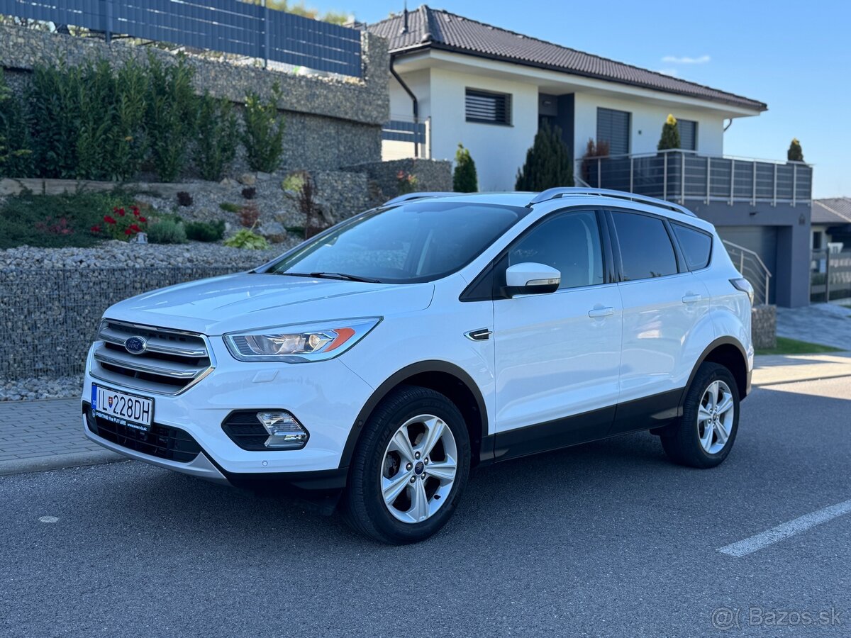 FORD KUGA 2.0 TDCI 4X4 12/2016 98 000km - 8