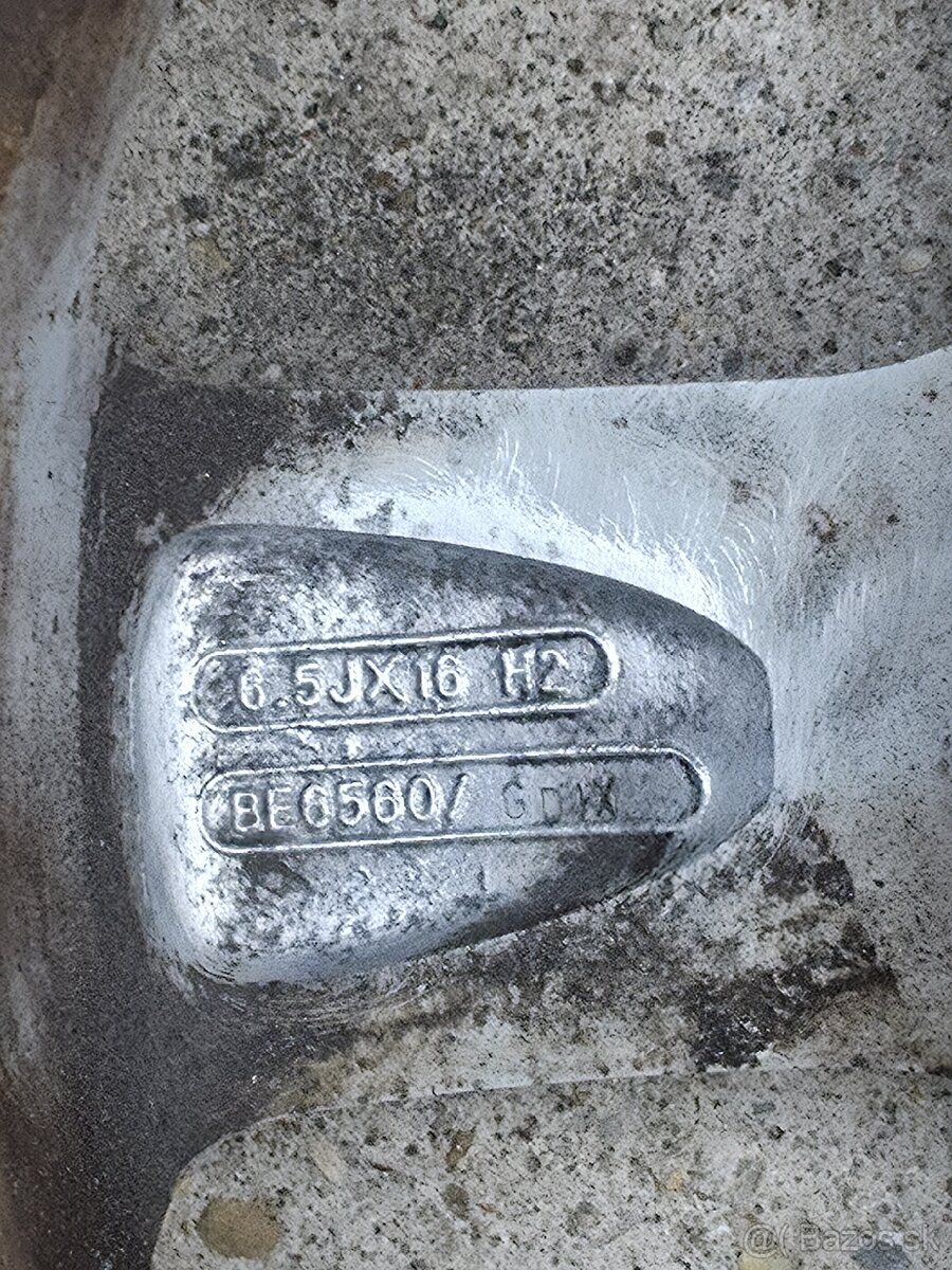205/60R16leto+disky5x108
2020 rok
+ disky 5x108 / 6,5J × - 8