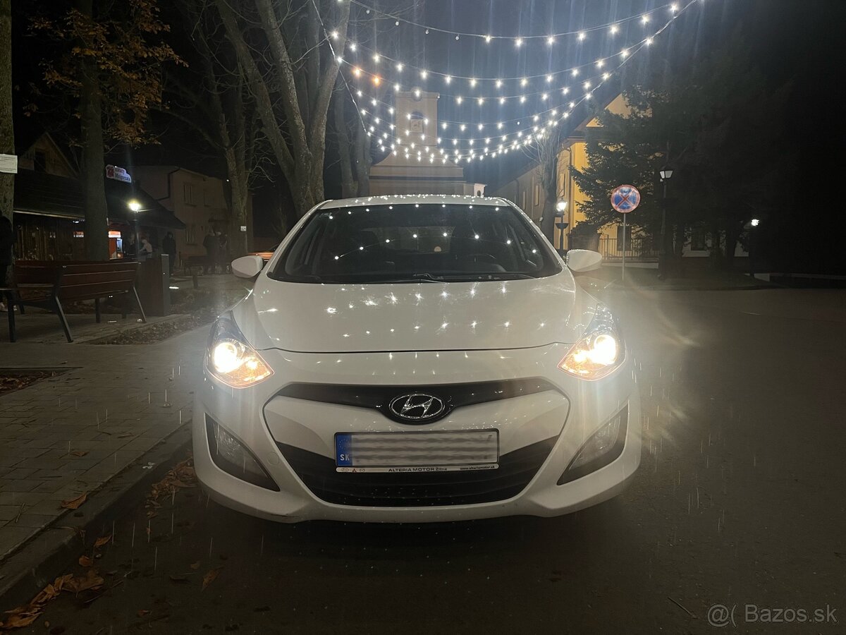 Hyundai i30 1.6crdi 2013 diesel - 8