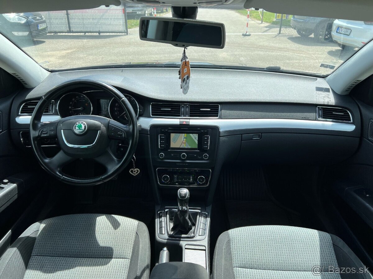 Škoda Superb 2 1.6TDI diesel, 77kW, MT/5, rok:06.2013. - 8