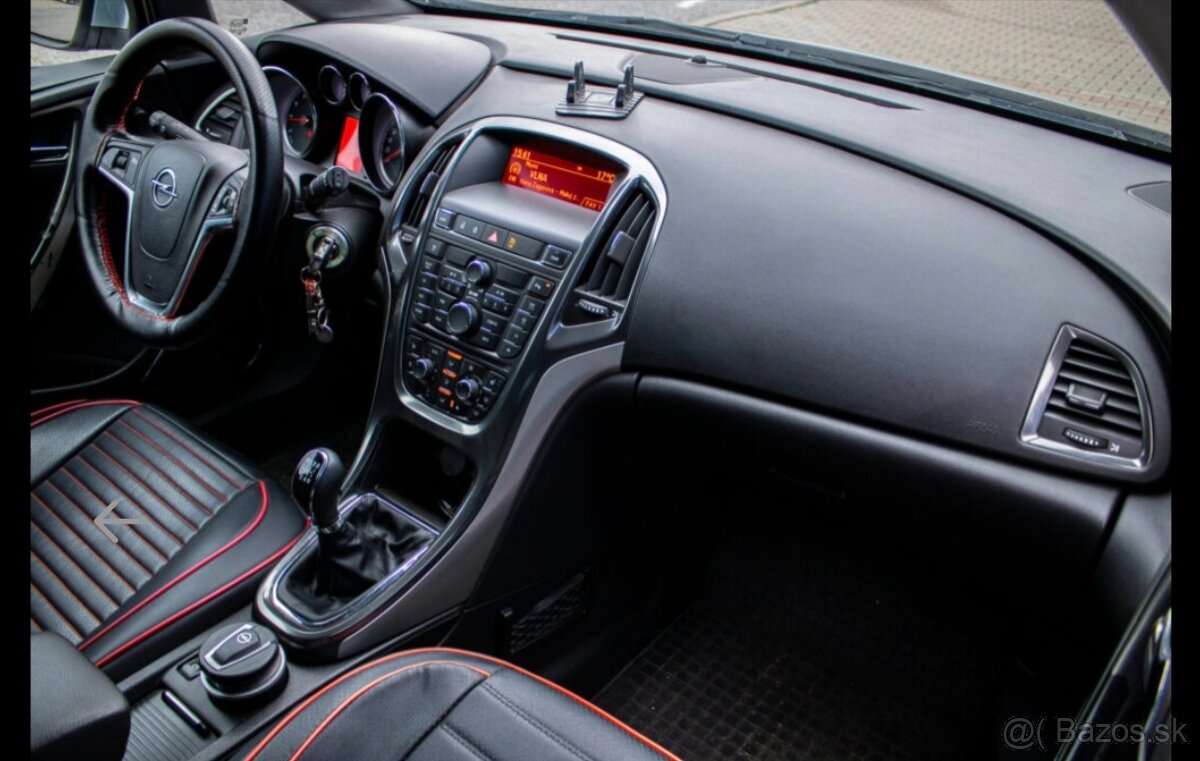 Opel Astra 1.4 Turbo - 8