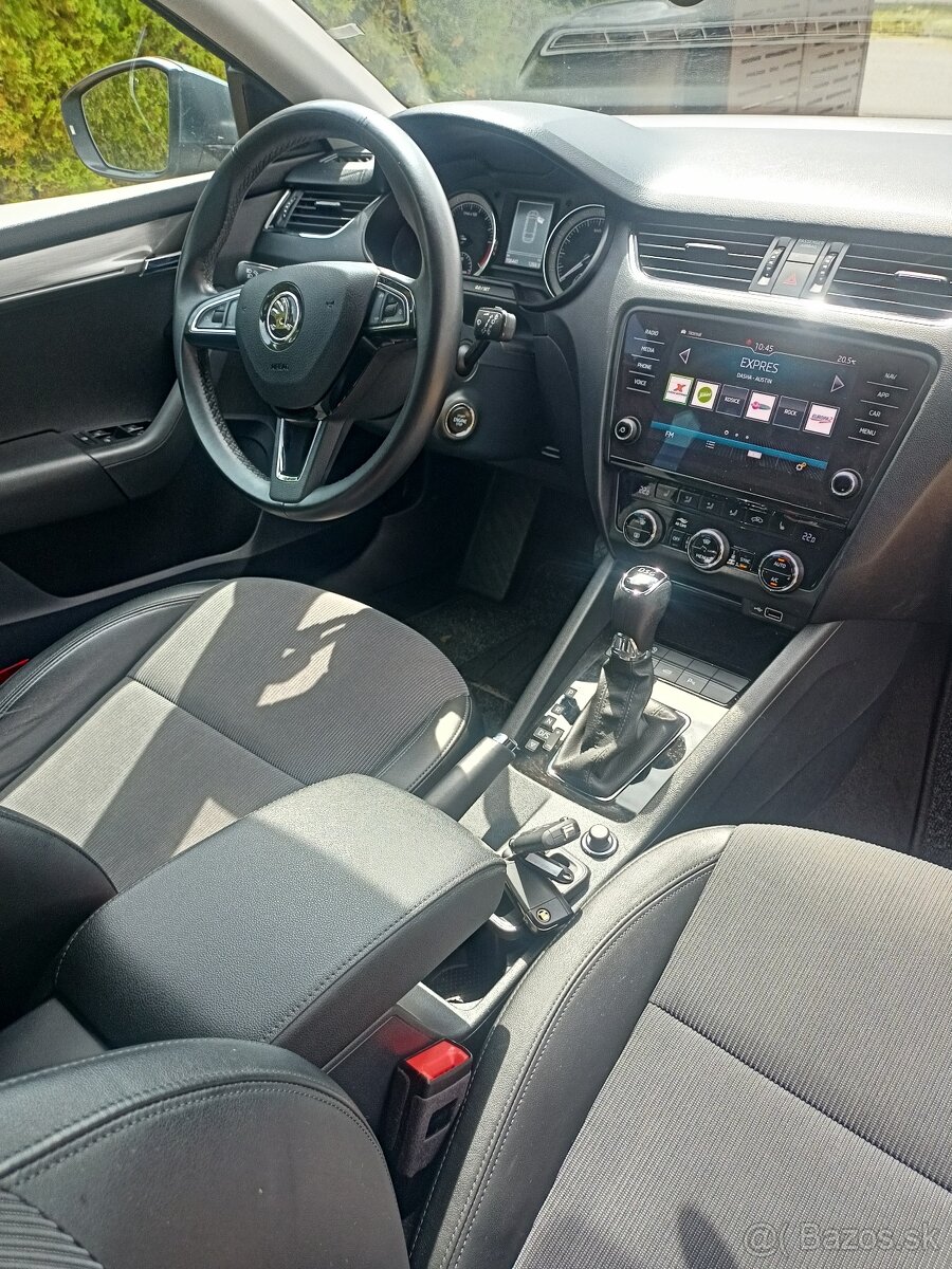 Škoda Octavia 2.0TDI DSG Style - 8