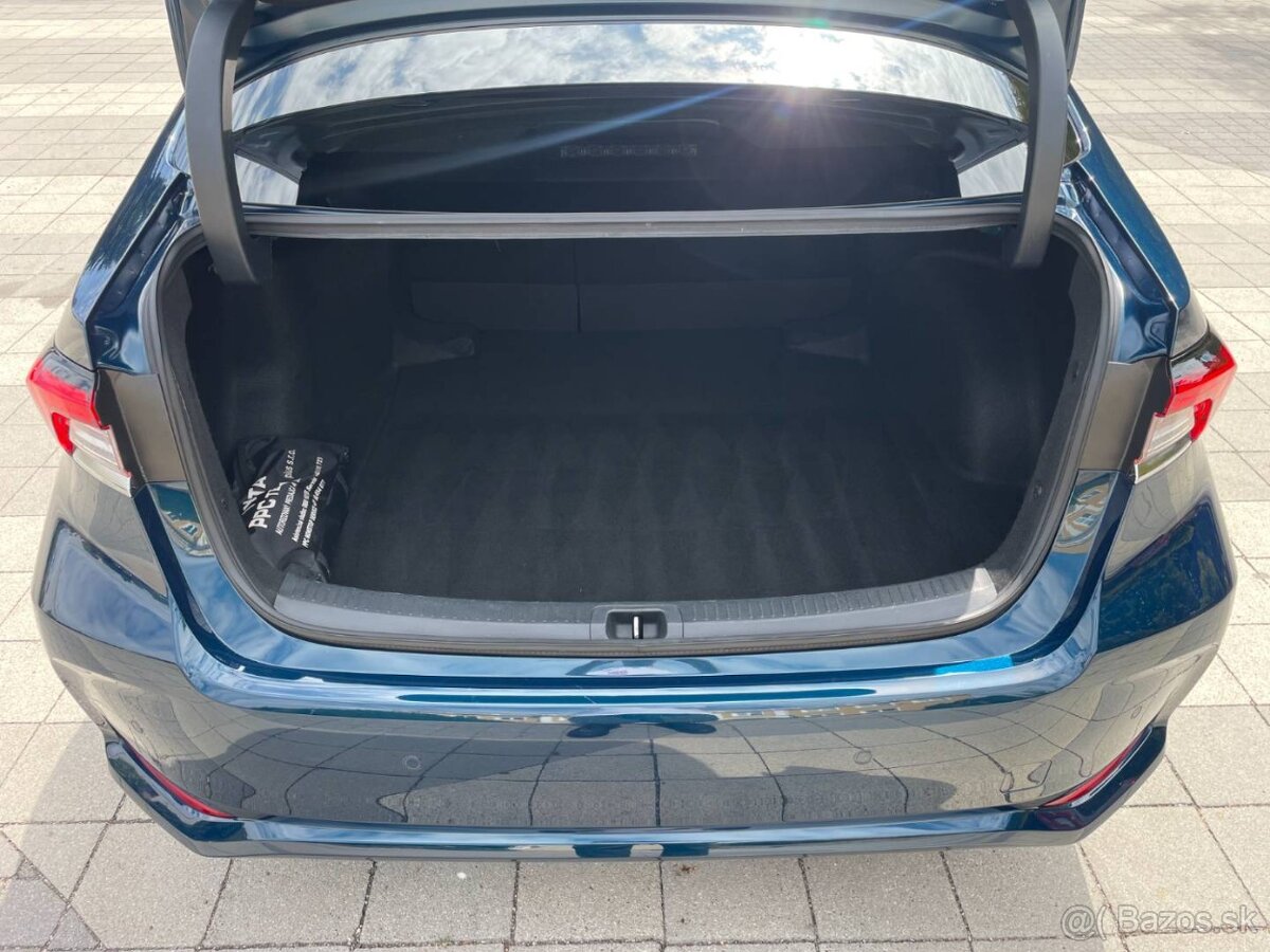Toyota Corolla TS 1.8 Hybrid e-CVT Style - 8