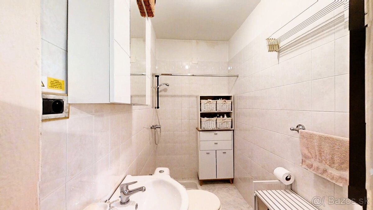 5-izb. RD s bazénom - Bytča - 8