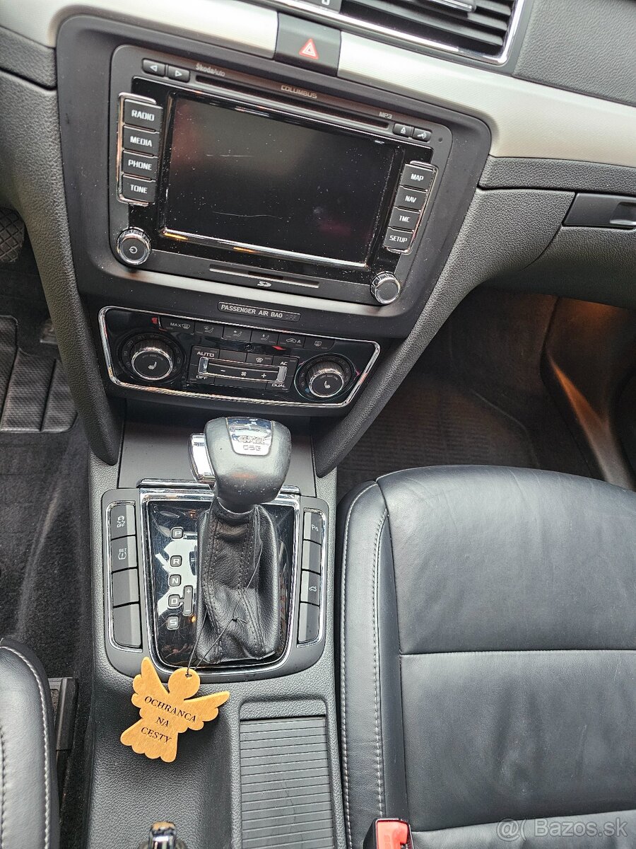 Škoda Superb 3.6 V6 - 8