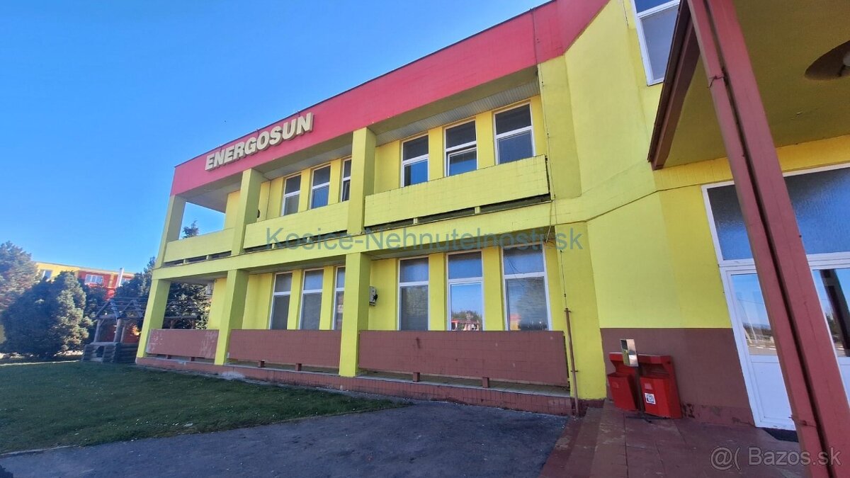 Podnikateľský objekt 3240 m2 Veľké Kapušany - 8