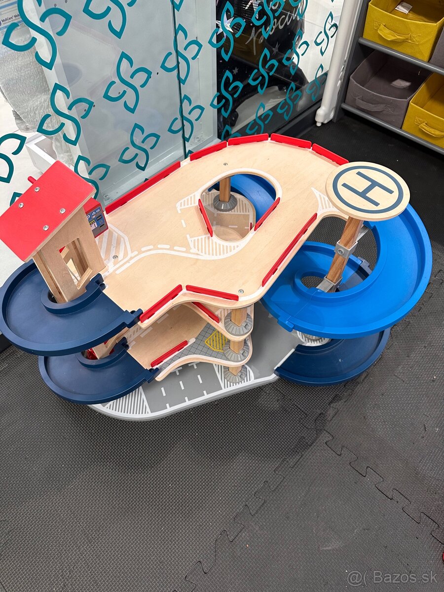 Detský kútik komplet - 8