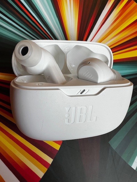 Bezdrôtové slúchadlá s mikrofónom JBL wave Beam biele - 8