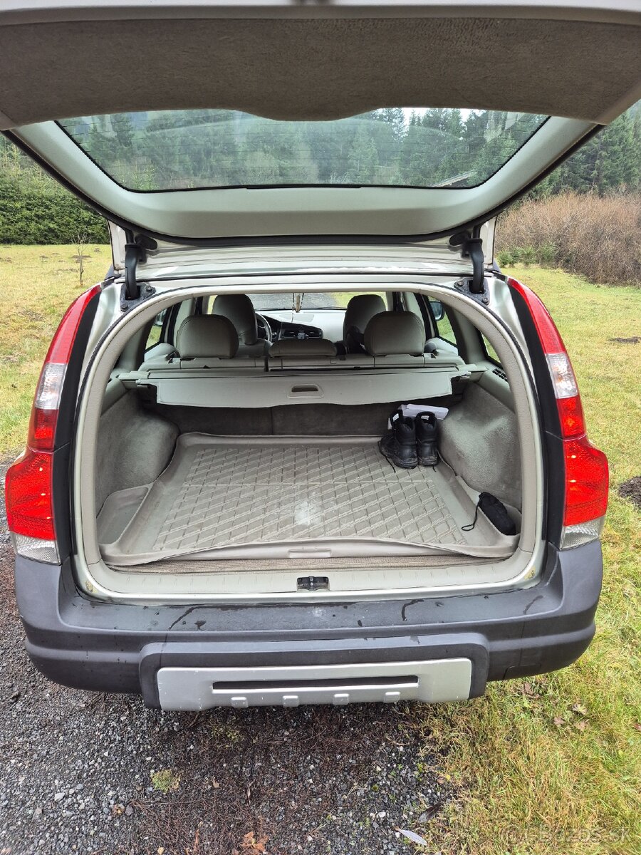 Volvo xc 70 d5 120kw r.v. 2005, nájazd 480 xxxkm - 8