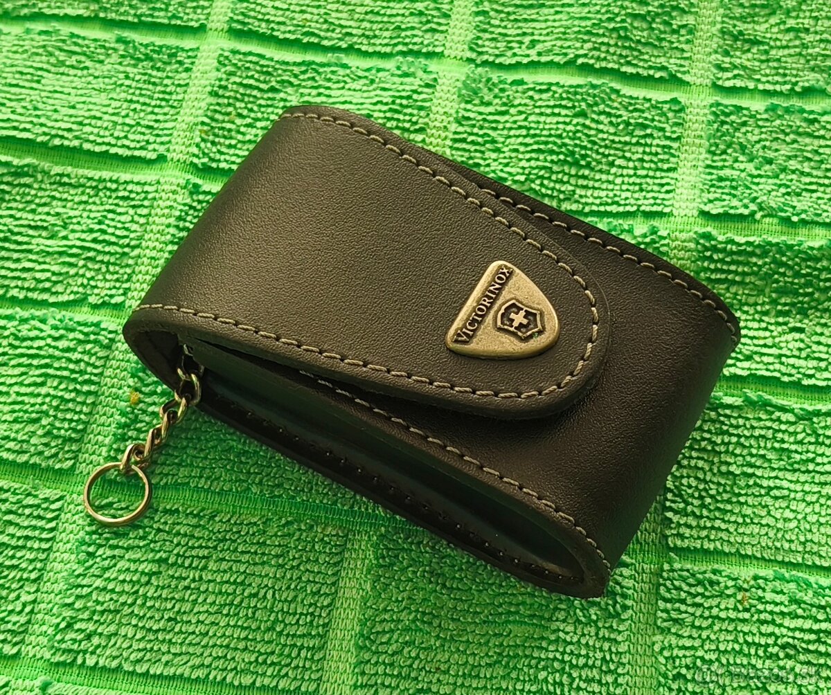 Wenger Classic Tool Chest Plus - 8