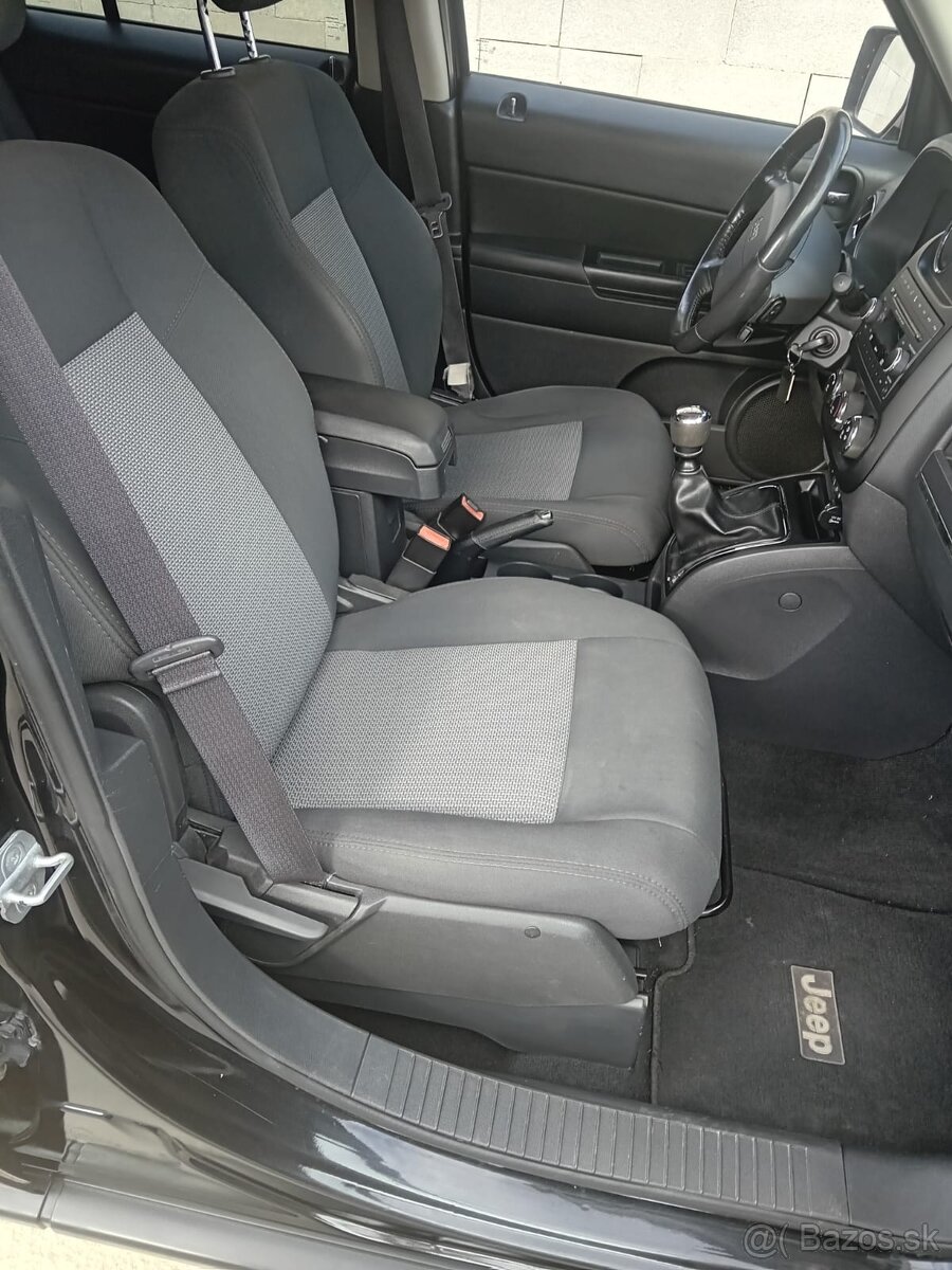 Jeep Patriot - 8