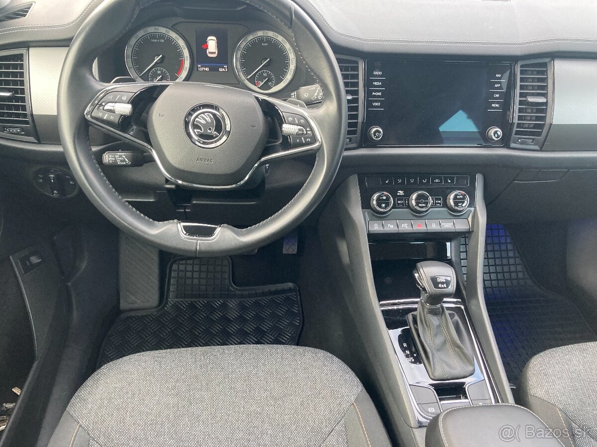 Škoda Kodiaq 2.0TDi 200PS DSG 4x4 Clever Edition Matrix 360 - 8