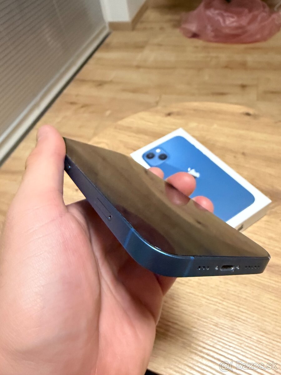 Iphone 13 128GB Blue + Apple watch SE 2022 - 8