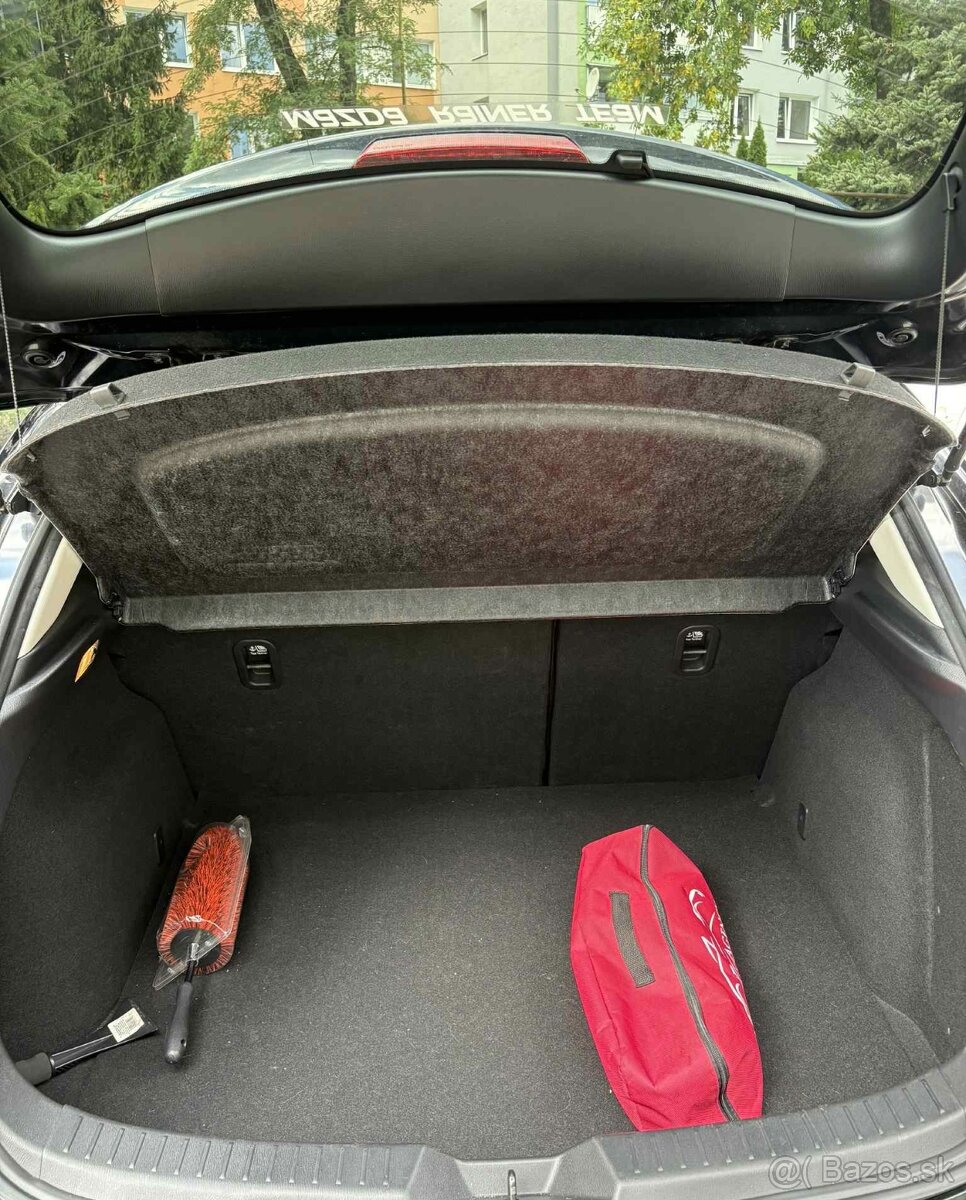 Mazda 3 2,2 D skyactive - 8