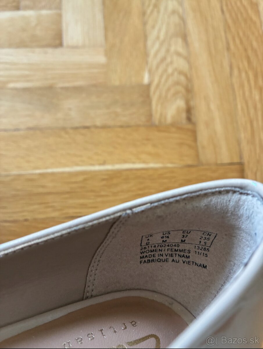 Kožené lodičky Clarks - 8