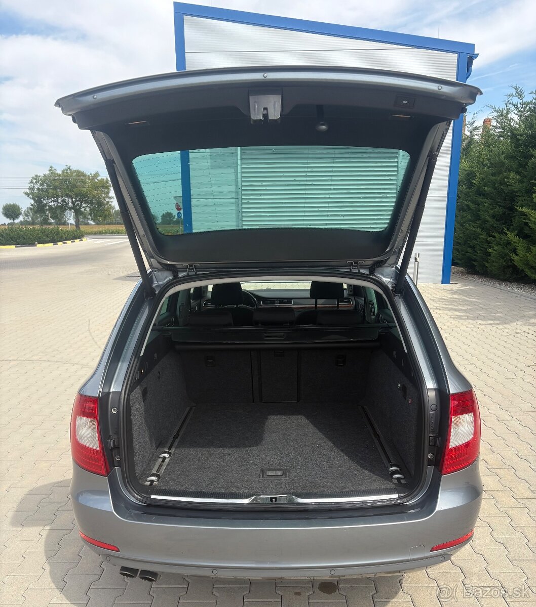 Skoda Superb 2.0 tdi 103 kw DSG - 8