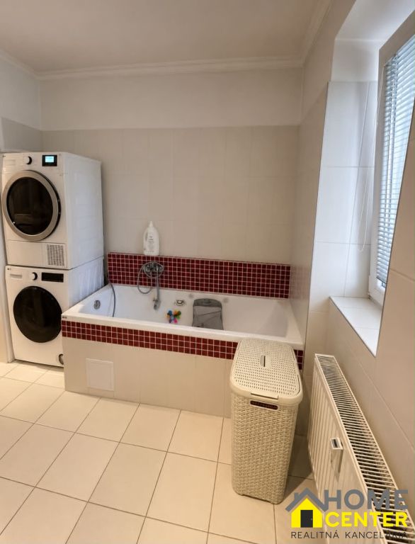 PREDAJ : 2 IZBOVÝ TEHLOVÝ BYT, KOMÁRNO - 8
