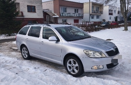 Škoda Octavia combi 2.0TDI - 8