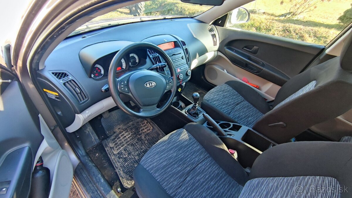 KIA CEED 1.4i 77KW na diely - 8