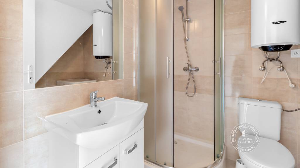 AXIS REAL | 2-izb. MEZONET, PREDZÁHRADKA, PARKING, BA II., H - 8