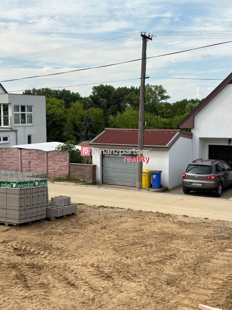 4i novostavba RD, holodom v dedinke Merašice, Hlohovec - 8