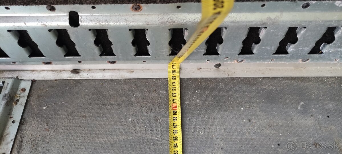 Skrinovy prívesný vozík - 8