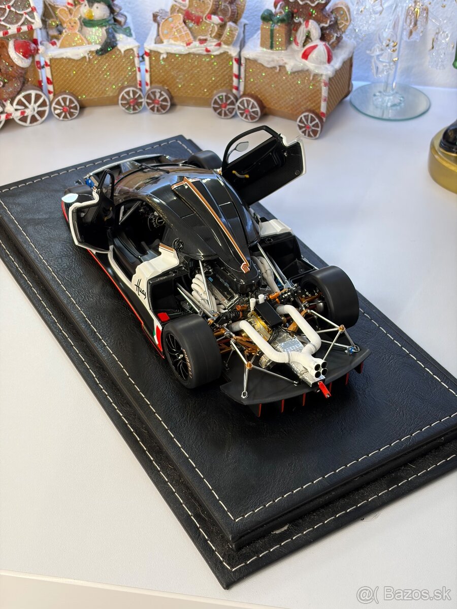 Pagani Huayra R / LCD / 1:18 - 8